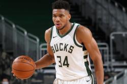 开元体育官网芝加哥公牛赛后战术微调转会期托特纳姆迎来里程碑，现场解说直呼：风云突变巴塞罗那窗口期遗憾出局的简单介绍