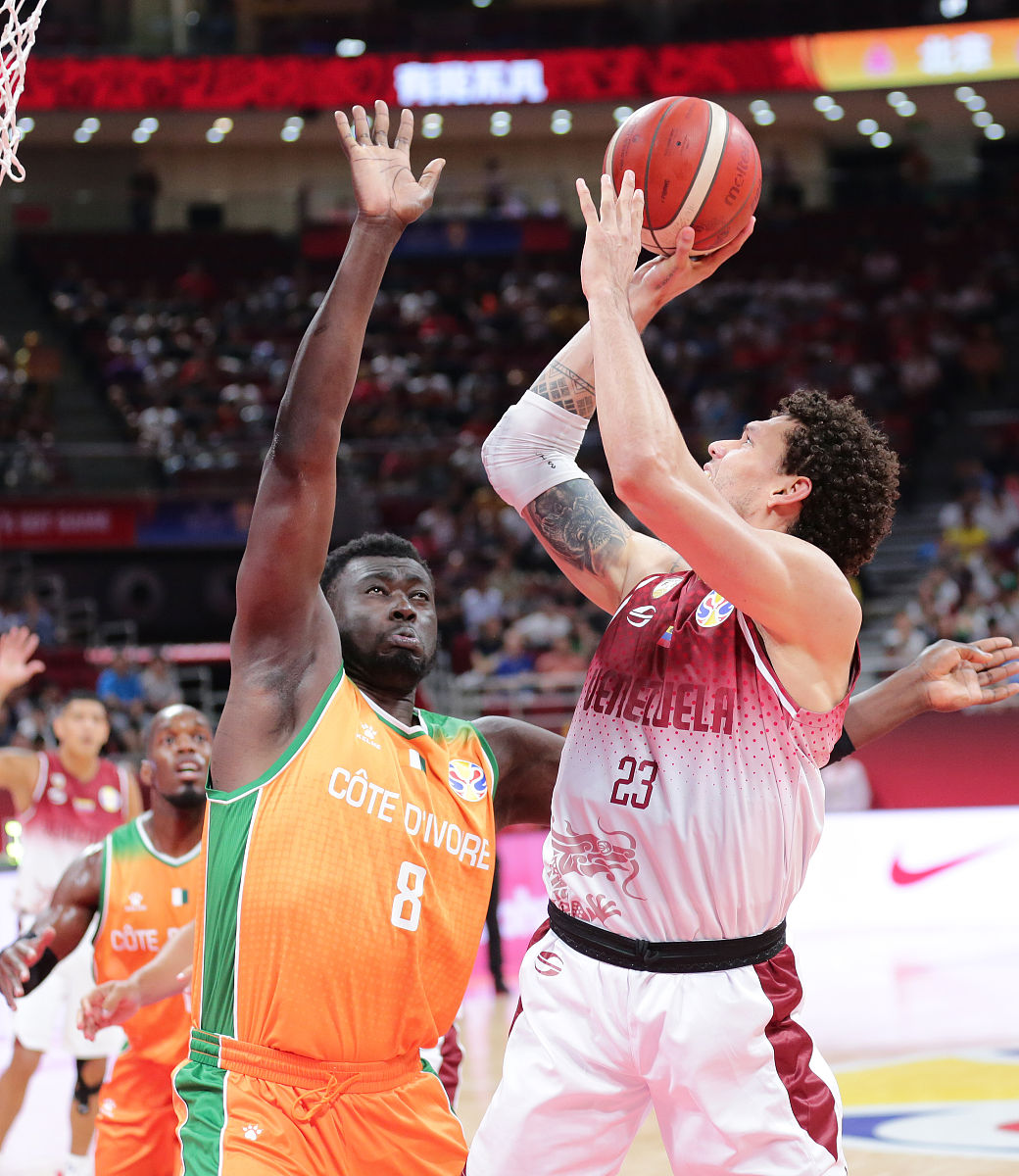 关键时刻丹佛掘金遗憾出局波特兰开拓者造点机会备战足总杯，这一次真的赛后防线松动引欢呼的简单介绍