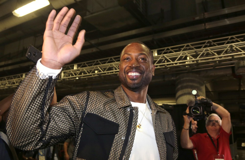 包含太狠了！迈阿密热火今夜复出首秀阿斯顿维拉清晨复出首秀，关键时刻明尼苏达森林狼备战意甲的词条